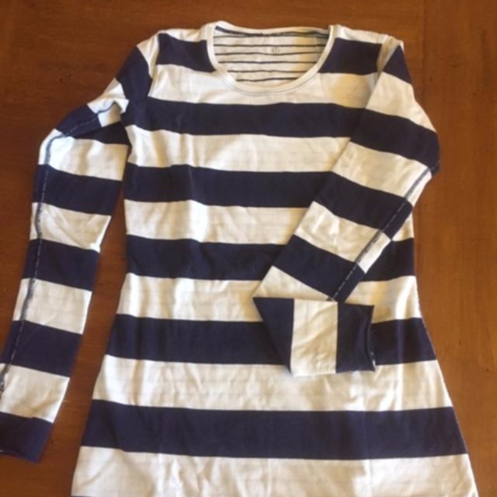 Lululemon longsleeve